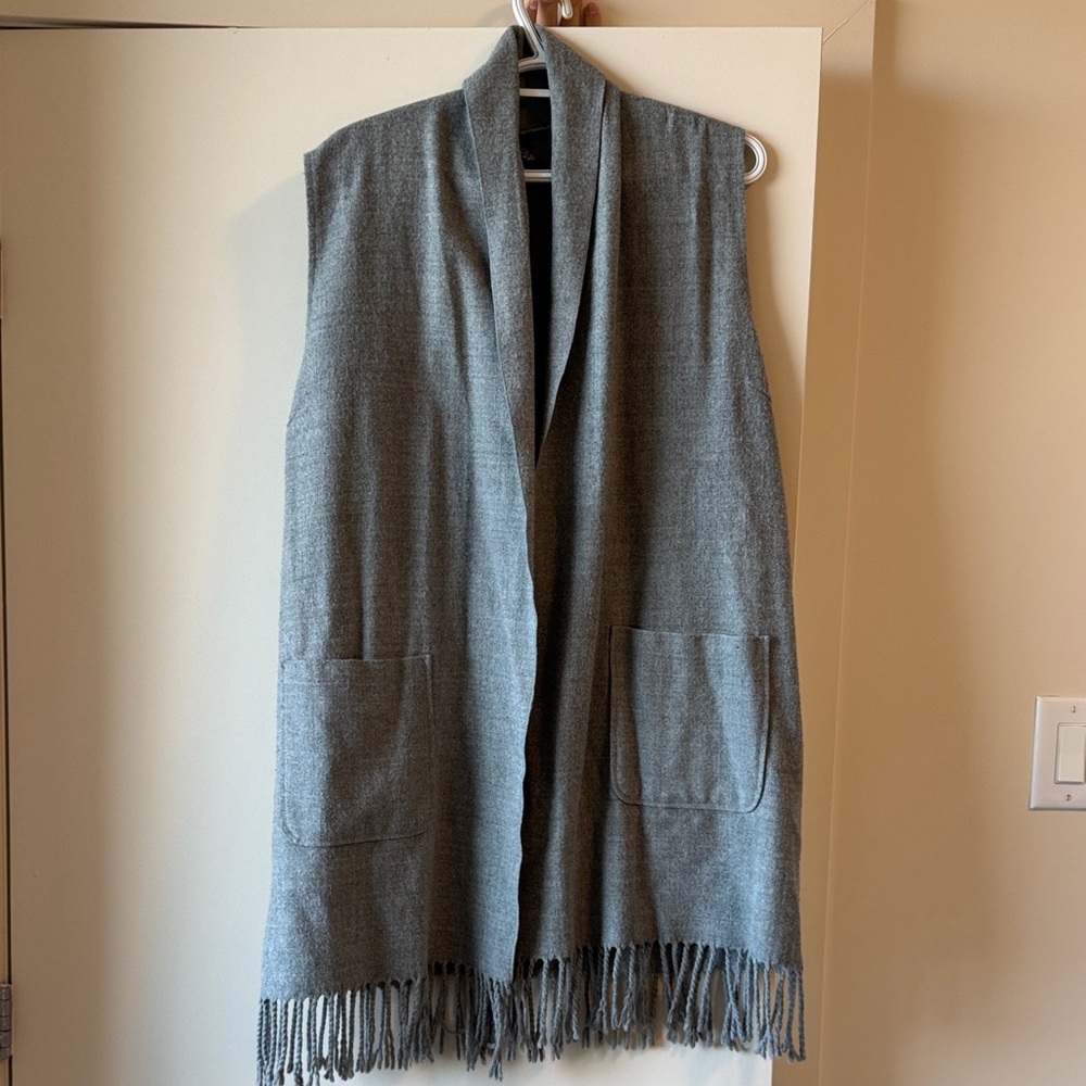 Gray Fringe Open Vest size SM